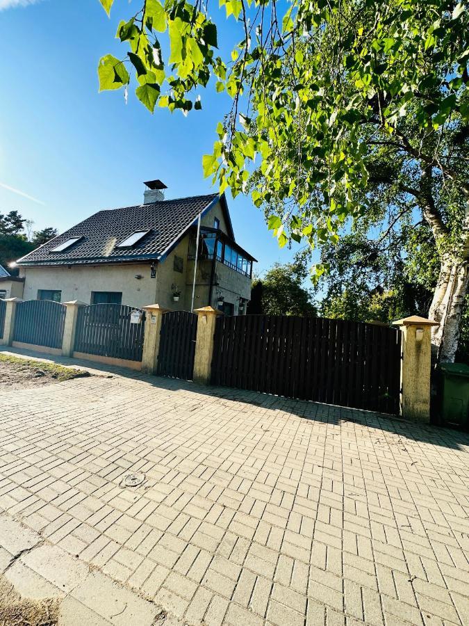 Вілла Svetes House - Garden & Bbq & Parking Лієпая Екстер'єр фото